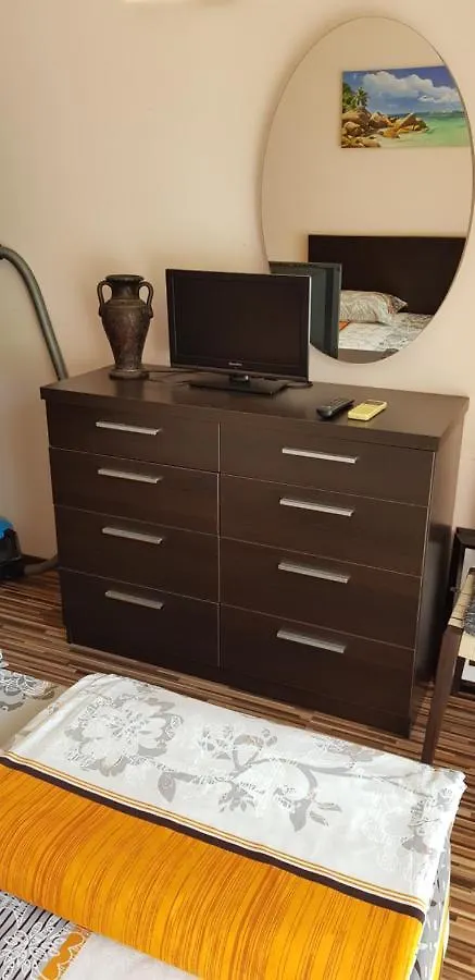 Apartment With Green Terrace Burgas
